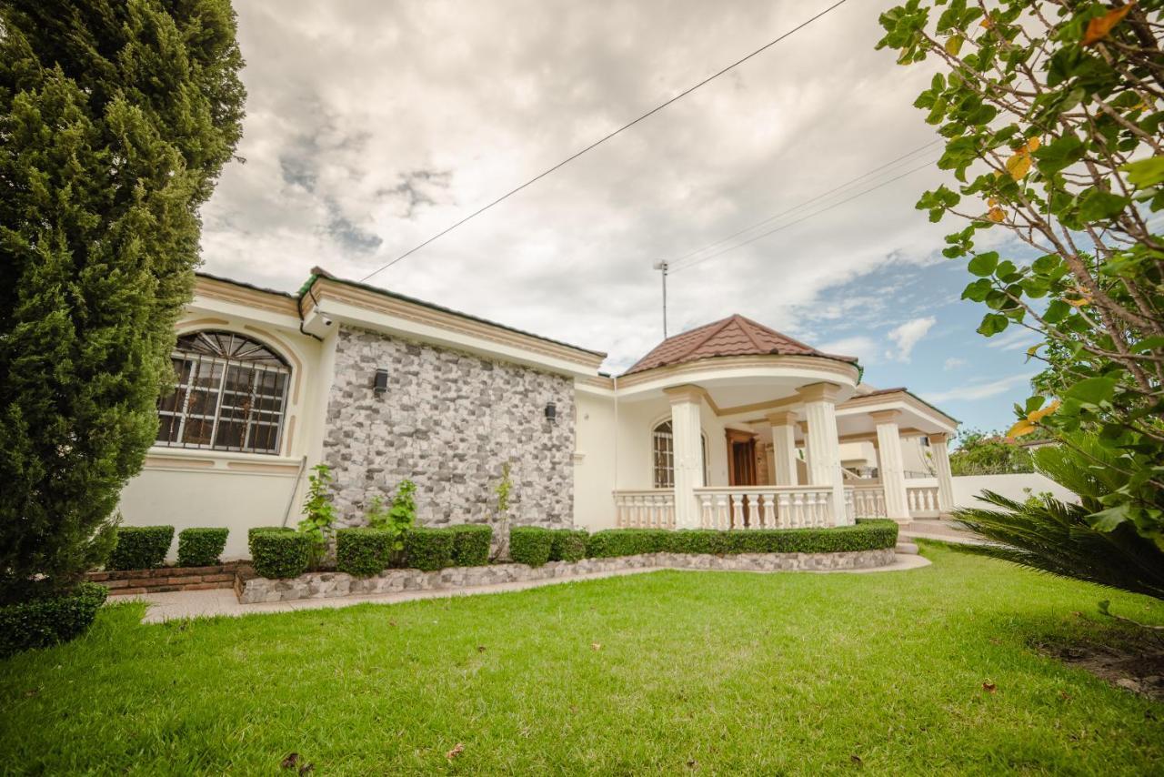 Ideal Family Place Jarabacoa. Zewnętrze zdjęcie