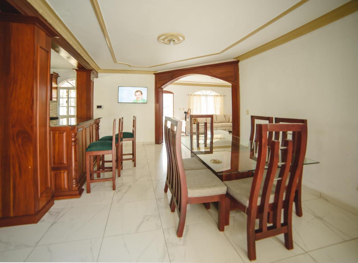 Ideal Family Place Jarabacoa. Zewnętrze zdjęcie